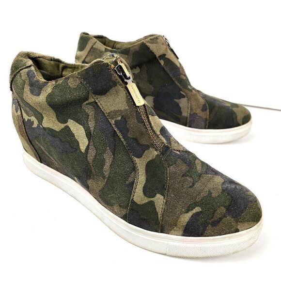 Blondo Glenda Waterproof Zipper Camo Camouflage Wedge Hi Top Sneakers 8 - Picture 1 of 8